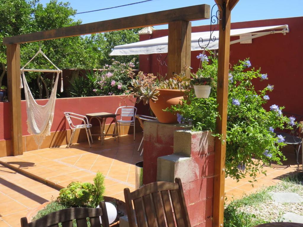 צ'יקלנה דה לה פרונטרה Higos Chumbos, Casa Rural Compartido מראה חיצוני תמונה